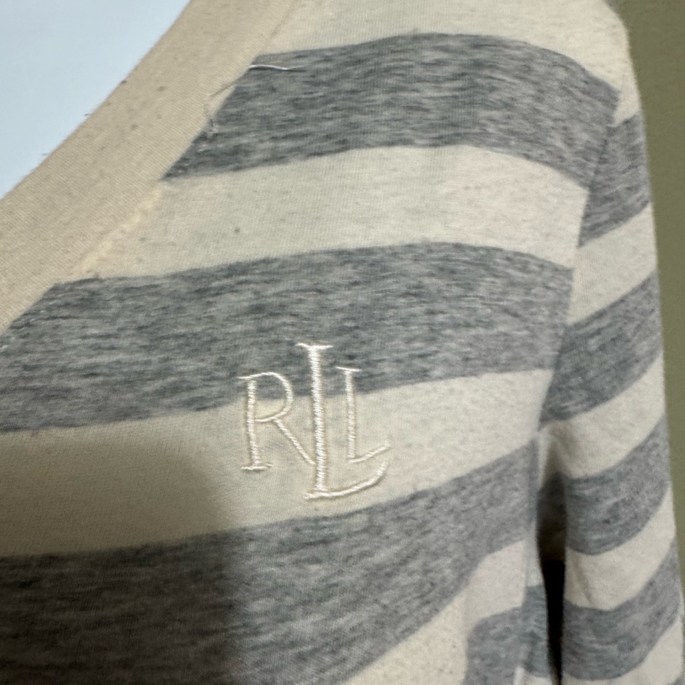 Lauren Ralph Lauren striped v-neck sleepshirt in grey and cream. Sz L - Picture 4 of 5